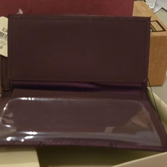 Women's Wallet - Picture 3 of 5